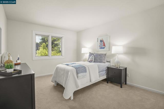 219 Nottingham Pl, Danville CA: https://media.crmls.org/mediaz/8ba82280-d12a-4f6a-95b4-c75b97807a5c.jpg