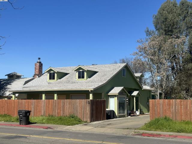 Image 3 of 29 For 490 Gobbi St