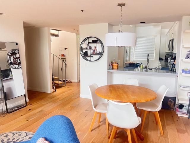 20371 Bluffside Circle, Huntington Beach CA: https://media.crmls.org/mediaz/8ba8da67-0527-41d6-a2f7-8cd361a76b02.jpg