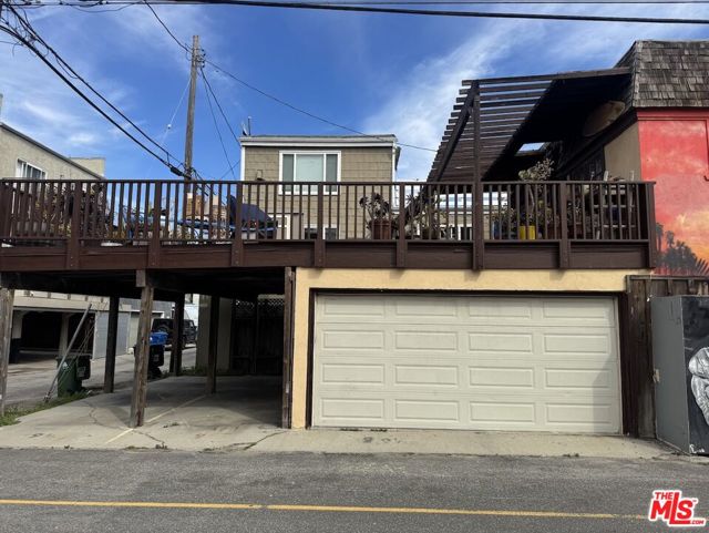 9 19th Avenue photo 4