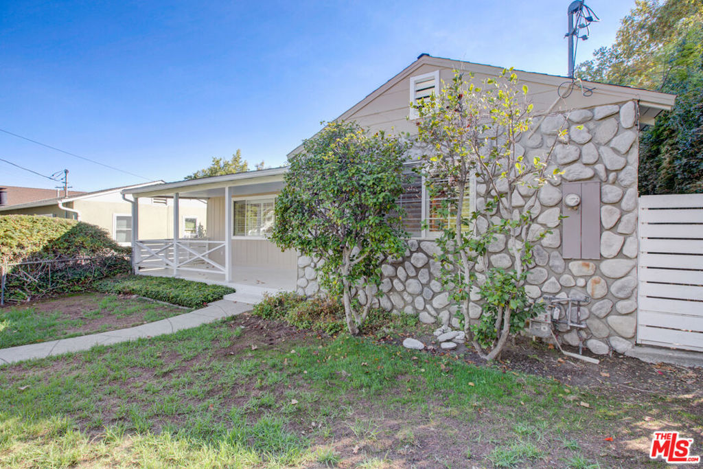 3612 1st Avenue, Glendale, CA 91214