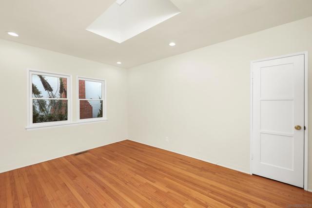1430 Golden Gate Drive, San Diego CA: https://media.crmls.org/mediaz/8bab089c-e3df-4ec3-8531-fa56253df223.jpg