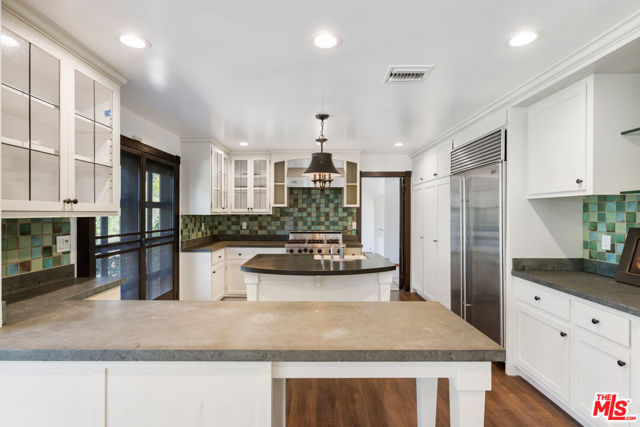 14651 Yerba Buena Road photo 8