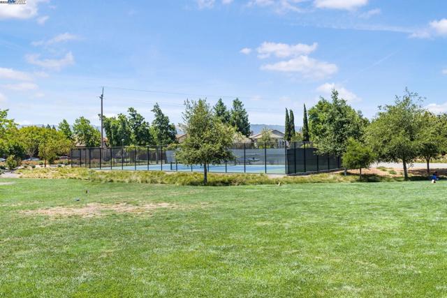4119 Veneto Ct, Pleasanton CA: https://media.crmls.org/mediaz/8bab9198-9f23-48ab-9f86-121001cca2b0.jpg
