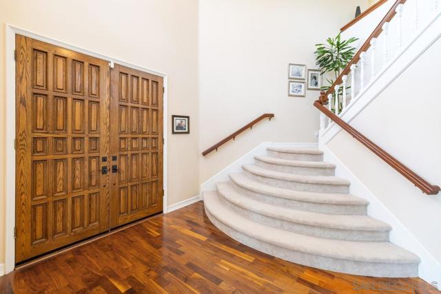 4753 Gabriel Way, La Mesa CA: https://media.crmls.org/mediaz/8babeec6-2398-41f4-b9dd-af0986930beb.jpg