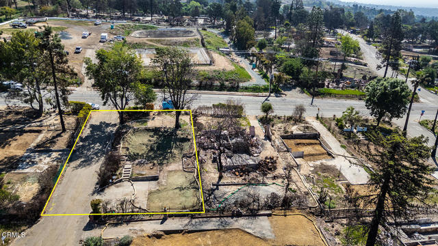 600 McWilton Place, Altadena CA: https://media.crmls.org/mediaz/8bac201f-6ef9-4738-80c2-a710c8ddc011.jpg