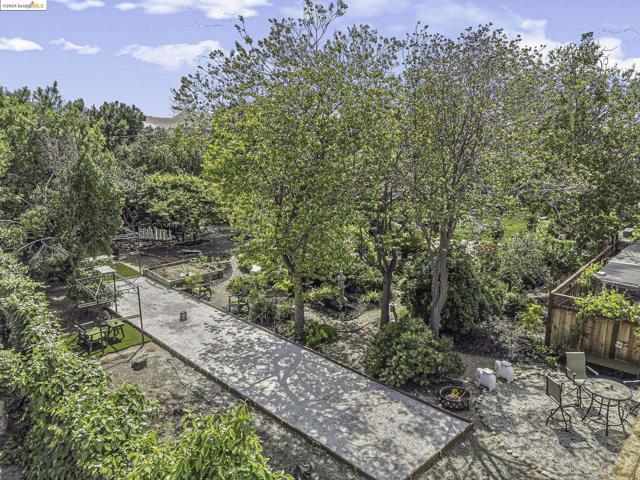 Image 54 of 60 For 1223 Hillcrest