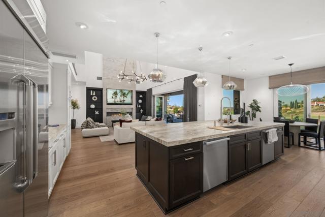 6968 Saint Andrews Rd, Rancho Santa Fe CA: https://media.crmls.org/mediaz/8bae4186-4d85-4051-aaf7-2642a6c26629.jpg