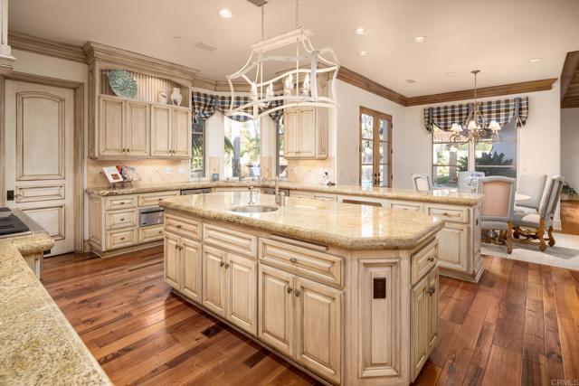 Image 15 of 44 For 14211 Dalia Dr