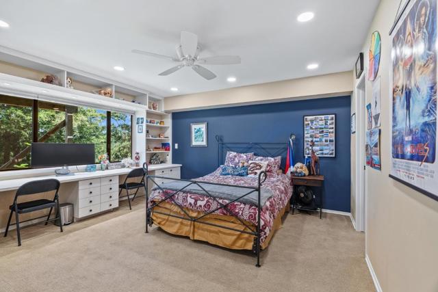 21 Kite Hill Road, Santa Cruz CA: https://media.crmls.org/mediaz/8bae827e-cf74-441a-a4ec-563c06e3aa3e.jpg