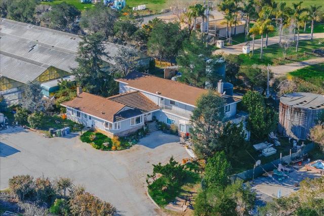 371 Calabasas Road, Watsonville CA: https://media.crmls.org/mediaz/8bb1a28c-982d-440f-874b-f39eb1808338.jpg