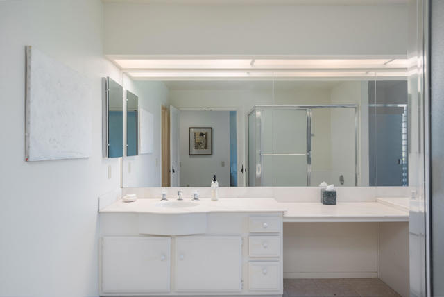 9 Wake Forest Court, Rancho Mirage CA: https://media.crmls.org/mediaz/8bb58e9f-3034-4a1a-8f46-bdcac0c29643.jpg