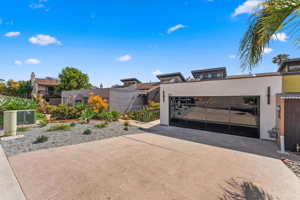 674 Hygeia Avenue - photo 11