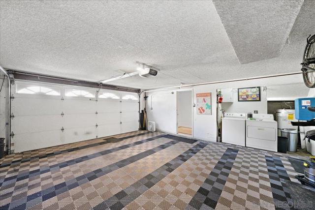 5440 Baltimore Dr, La Mesa CA: https://media.crmls.org/mediaz/8bb7013a-9039-445a-8cc3-99a20da6bb57.jpg