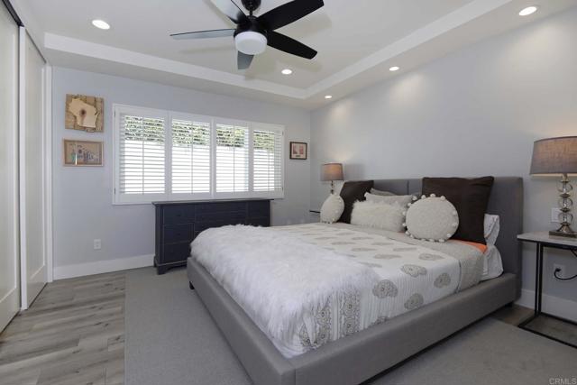 7068 Estrella De Mar, Carlsbad CA: https://media.crmls.org/mediaz/8bb793a6-c41e-4966-8968-aeee227f32a4.jpg
