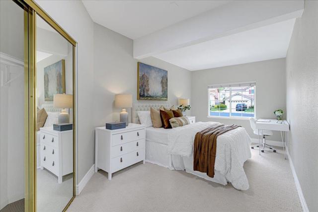 4480 Peacock Court, Dublin CA: https://media.crmls.org/mediaz/8bb80a3e-1869-4771-81a2-094ebccb1fff.jpg