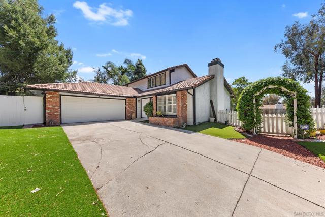 30625 Mira Loma Dr, Temecula CA: https://media.crmls.org/mediaz/8bb83951-6eef-434d-a057-7708aa8496cc.jpg