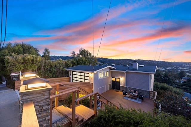 45 Shelford Avenue, San Carlos CA: https://media.crmls.org/mediaz/8bba71d4-734e-4e85-b74d-78c01a81655f.jpg