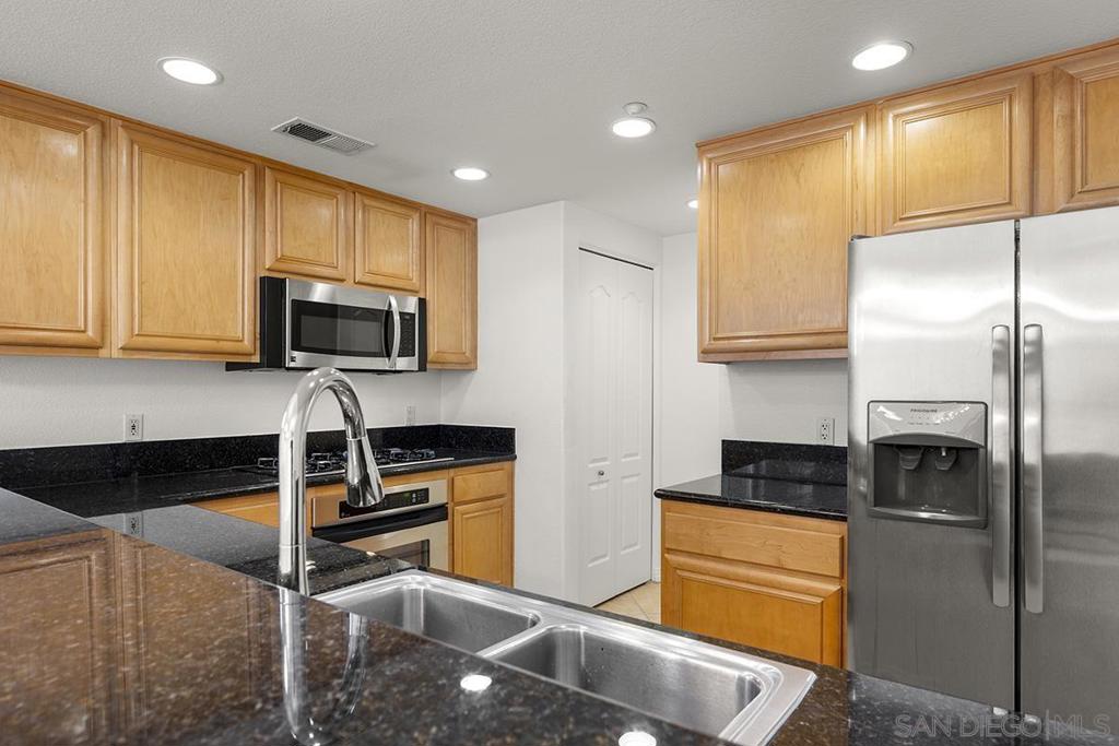 1501 India Street - photo 12