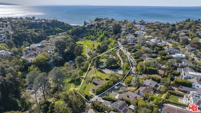 620 N Marquette Street, Pacific Palisades, CA 90272