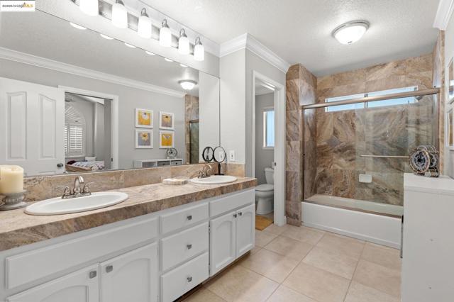 5521 Lanai Ct, Discovery Bay CA: https://media.crmls.org/mediaz/8bbd2a4f-473d-4786-9f45-1985b4133aac.jpg