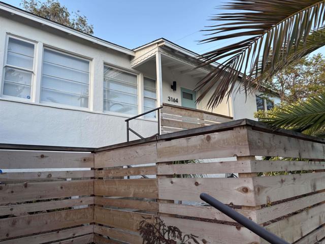3164 Elm st, San Diego CA: https://media.crmls.org/mediaz/8bbd6881-1ade-455c-8a6d-ebf1d364aa5b.jpg
