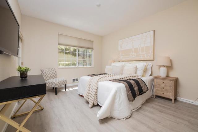 2006 Hastings Shore Lane, Redwood City CA: https://media.crmls.org/mediaz/8bbe9102-019e-46c4-8ac9-343dc7a0d9d2.jpg