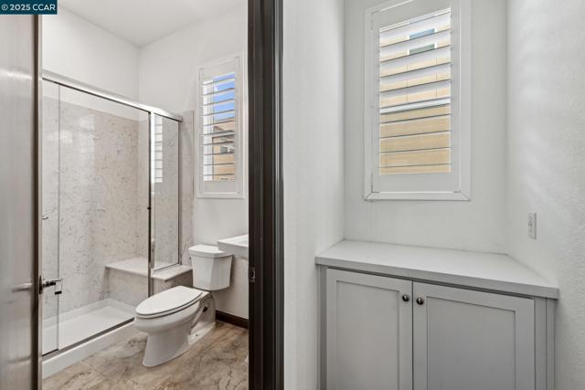 5826 Noba Rd, Dublin CA: https://media.crmls.org/mediaz/8bbf686c-dfe3-4414-8281-326beab6ec73.jpg