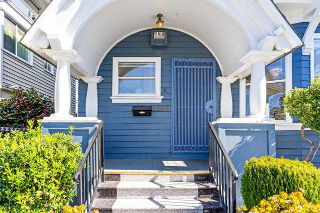 1206 E 23rd St, Oakland CA: https://media.crmls.org/mediaz/8bc0bb0c-deb3-4005-b1ab-fb0a2c62cdf4.jpg