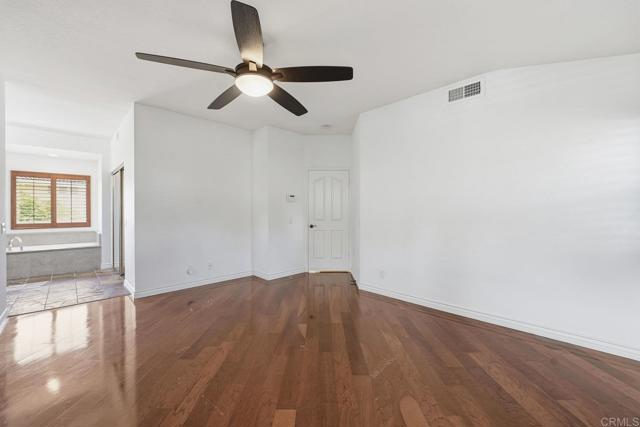 Detail Gallery Image 32 of 59 For 2070 Tiffany Dr, Oceanside,  CA 92056 - 4 Beds | 2/1 Baths