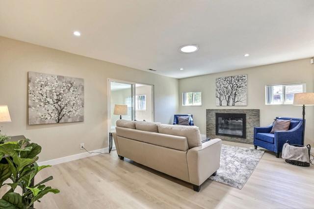 1046 Sinbad Avenue, San Jose CA: https://media.crmls.org/mediaz/8bc30324-804c-4831-9757-c81c30a24900.jpg