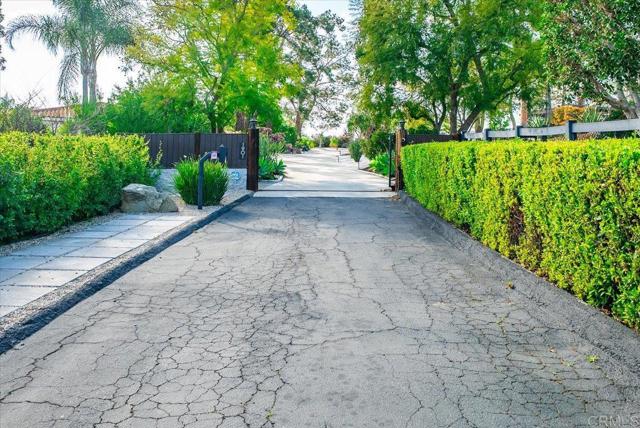 Detail Gallery Image 51 of 75 For 1901 Avowood Ct, Fallbrook,  CA 92028 - 4 Beds | 3 Baths