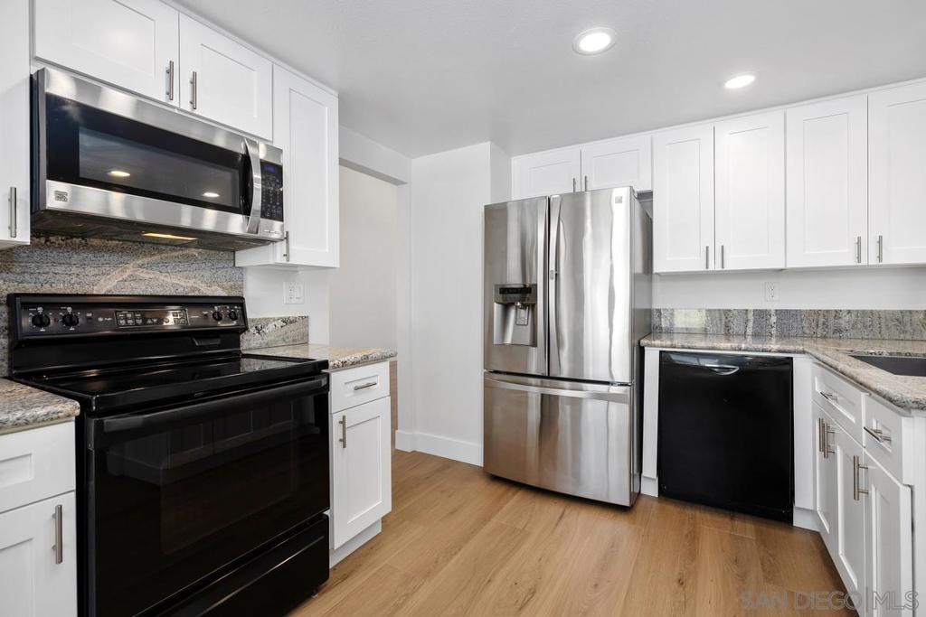 12975 Amaranth Street - photo 3