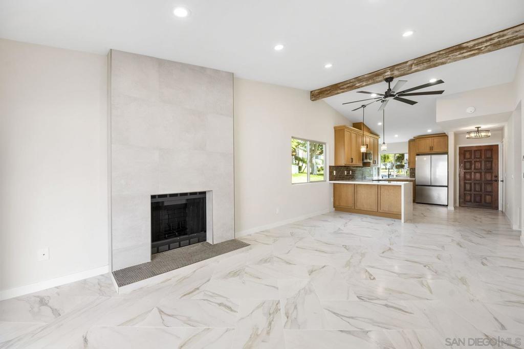 MLS #250036537SD image #16