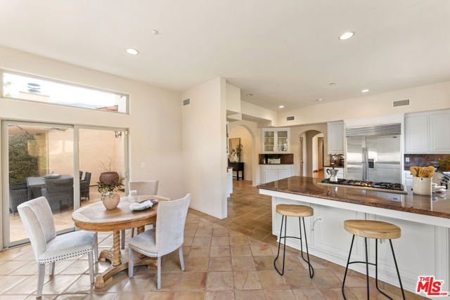 2175 Cold Canyon Road, Calabasas CA: https://media.crmls.org/mediaz/8bc520e5-b366-4e3b-b49c-e320b052d3f4.jpg
