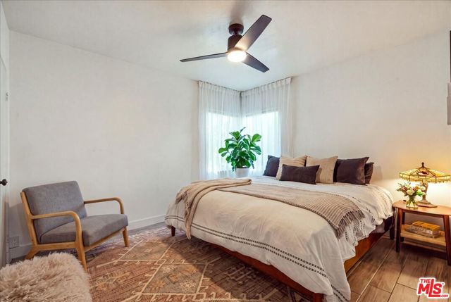 1328 E Camino Primrose, Palm Springs, CA 92264