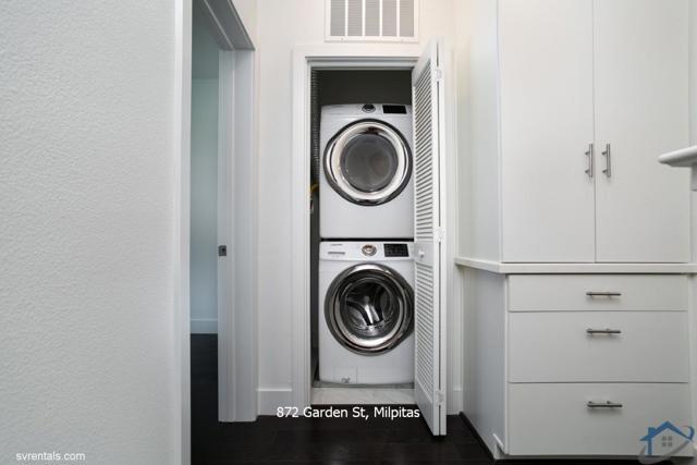 872 Garden Street, Milpitas CA: https://media.crmls.org/mediaz/8bc5acde-ff28-40d9-8c69-14579f9c1e48.jpg