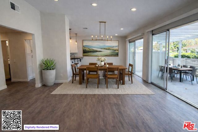 2213 Crespi Lane photo 4
