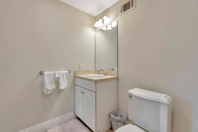 3848 Mariposa Drive, Clearlake CA: https://media.crmls.org/mediaz/8bc6eb6f-db19-460e-b532-fa3ce9e69f8f.jpg