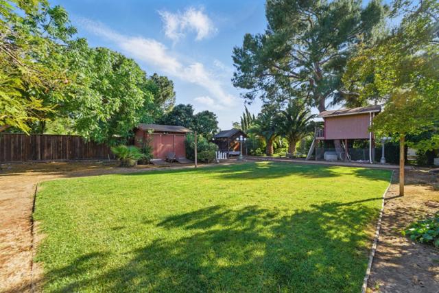 Image 33 of 49 For 2206 Coastland Avenue