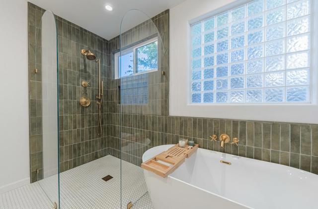 22585 Toreador Drive, Salinas CA: https://media.crmls.org/mediaz/8bca6e4a-bf61-49d3-95a1-ddebb782f056.jpg