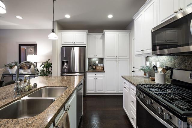 16675 Gill Loop, San Diego CA: https://media.crmls.org/mediaz/8bcbda87-a8c6-4b9b-bab5-a719cab59b0e.jpg