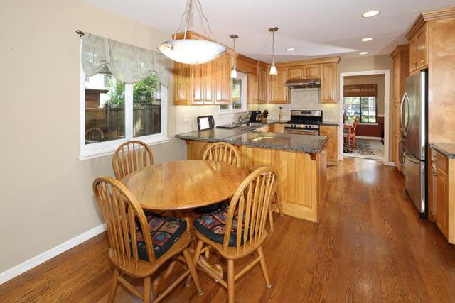 3523 Oak Drive, Menlo Park CA: https://media.crmls.org/mediaz/8bcd2c44-14e8-430f-8b4b-3185bb71de23.jpg