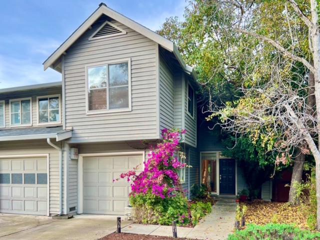 18 Ryan Court, Stanford CA: https://media.crmls.org/mediaz/8bcd8ac6-a61e-49a1-8af1-c743bcf86c0c.jpg