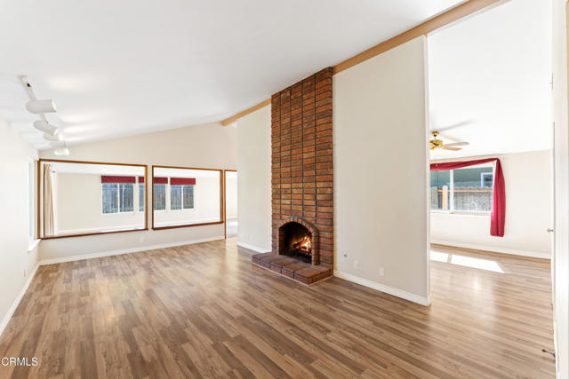 Detail Gallery Image 5 of 31 For 1620 Joliet Pl, Oxnard,  CA 93030 - 3 Beds | 2 Baths