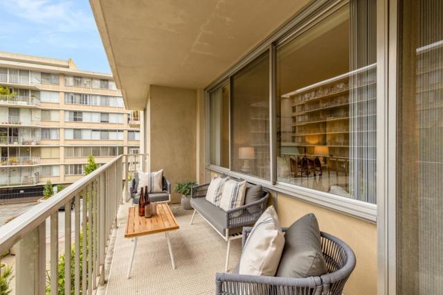 400 Davey Glen Road, Belmont CA: https://media.crmls.org/mediaz/8bcdaab4-c4af-4c7a-9792-be2970065469.jpg