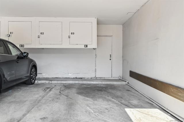 5350 Baltimore Drive, La Mesa CA: https://media.crmls.org/mediaz/8bce588f-bee2-40b2-92d1-103d7d60d8bc.jpg