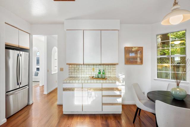 622 Avenue Balboa, El Granada CA: https://media.crmls.org/mediaz/8bcea186-7a52-4d4f-8641-0844e530be42.jpg