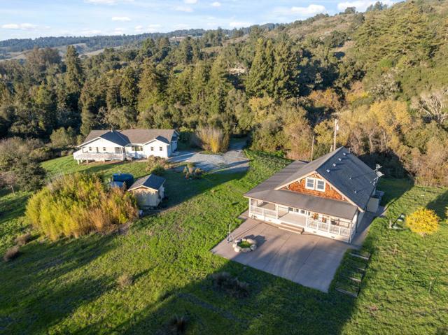 206 Gaffey Road, Watsonville CA: https://media.crmls.org/mediaz/8bcf001f-7e3f-4dac-9ce6-1a18d9a54025.jpg