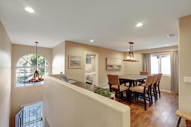 2002 Mendocino Blvd, San Diego CA: https://media.crmls.org/mediaz/8bd0e00d-1882-417d-9f09-3713834d1319.jpg